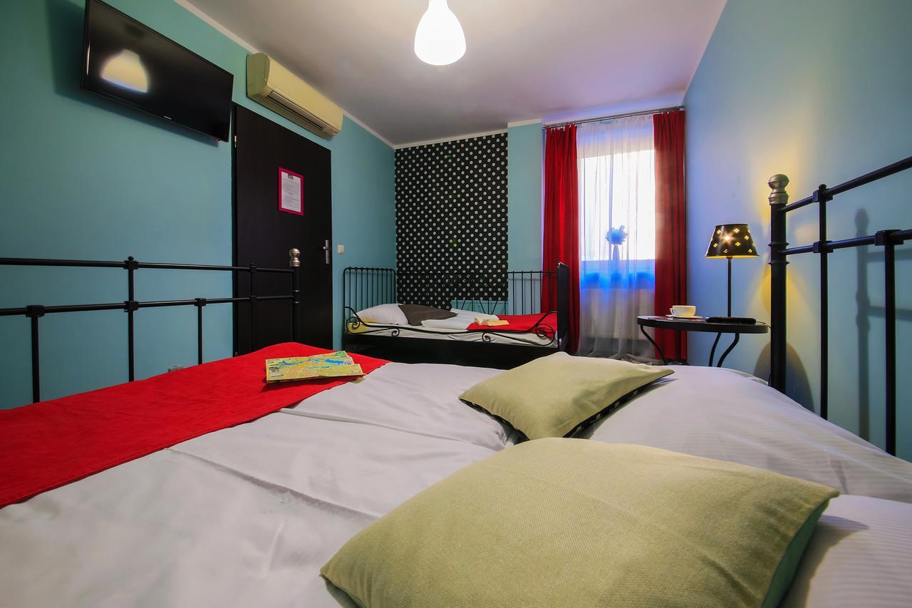 Glow Hostel Wrocław Extérieur photo